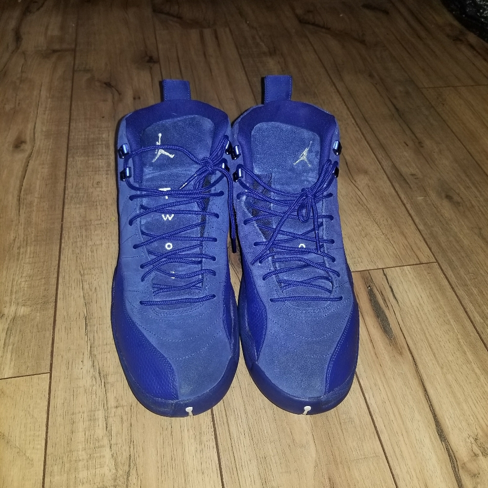 Air Jordans Retro 12s